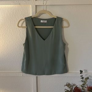 Sage babaton crop blouse